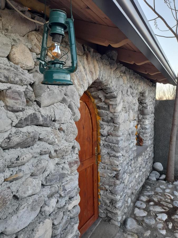 Windmill Shkodra Gesthouse Camping & Grill Shkodër Exterior foto